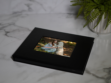 Original Domestic Video Book with 7″ Touchscreen - Image 5