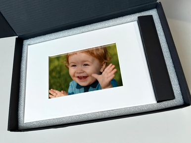 Original Domestic Video Book with 7″ Touchscreen - Image 6